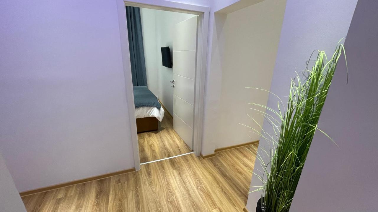 D&D Schonbrunner Deluxe Apartment Vienna Esterno foto